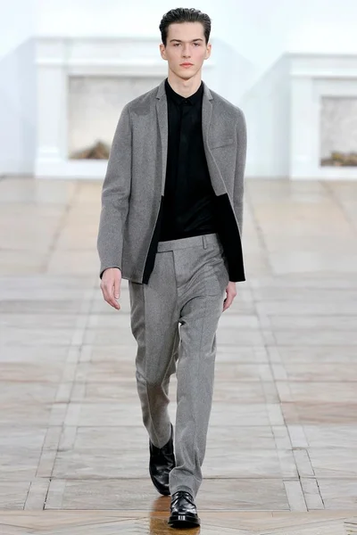 Look 20